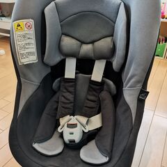 チャイルドシート　エールベベ Ailebebe ISOFIX