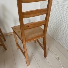 【お譲り先決まりました】ダイニングテーブル木製4点セット IKEAの画像