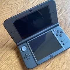 中古品　美品　Nintendo3DS 本体とどうぶつの森ソフトの画像