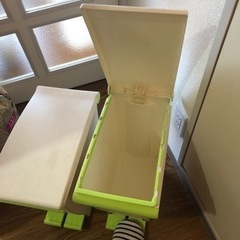 ゴミ箱2個セット　フットペダル式の画像