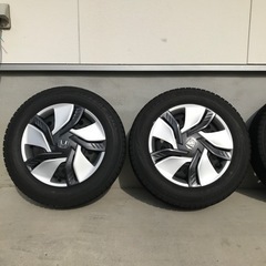 スタッドレスタイヤ　スチールホイール　4本の画像