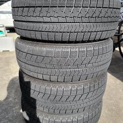 スタッドレスタイヤ＋アルミホイールの画像
