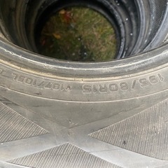 商談中。スタッドレスハイエース等ダンロップSV01 195/80R15LTの画像