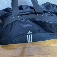 adidas アディダス　キャスター付きバッグ　ボストン　