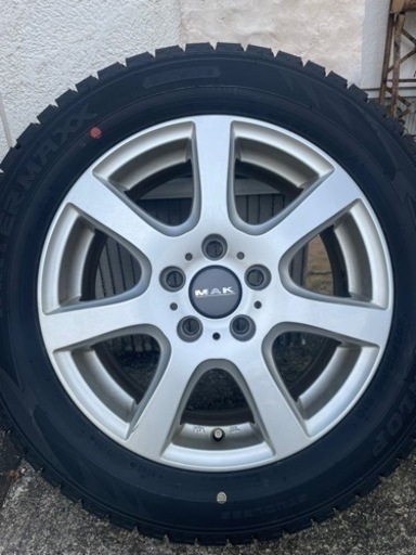 ホイール付きスタッドレスタイヤ4本セット