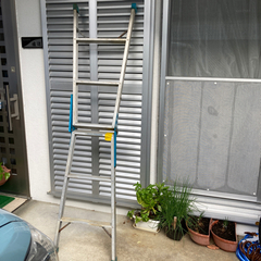 大掃除に必要な小さめの脚立お貸しします。