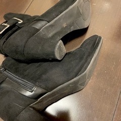 ショートブーツ　スエード　23 23.5 used 中古　黒　ヒール　秋冬　脚長の画像