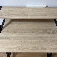 【値下げしました】コンパクトPCデスク(一人暮らしのお部屋にもおすすめ)の画像