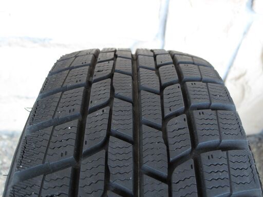 【取引中】ホイール付　スタッドレスタイヤ　185/70R14 スタッドレスタイヤ グッドイヤー NAVI6 アクア、ノート、フリード、フィットなど　
