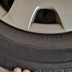 車　タイヤー4本　