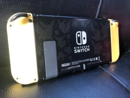 ニンテンドースイッチ　 LET'S GO! ピカチュウ【初期化済み】ピカブイ