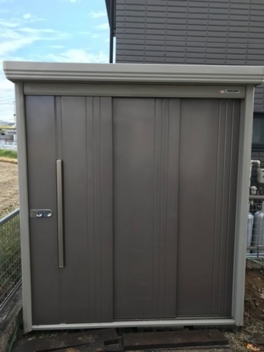 【取引先決定】物置