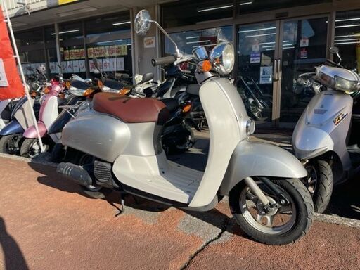 NO.4080  ジョルノクレア （ＧＩＯＲＮＯ ＣＲＥＡ）　水冷４サイクルエンジン　シルバー＆ホワイト　☆彡