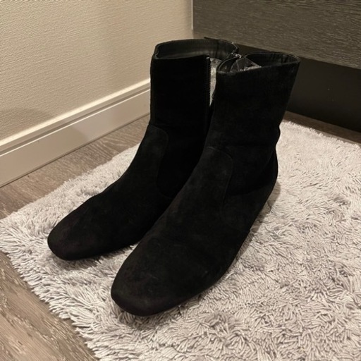美品　未使用に近い　定価26400円　ショートブーツ  dhyana.
