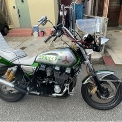 XJR400