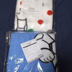 ASIMOフリース2点の画像