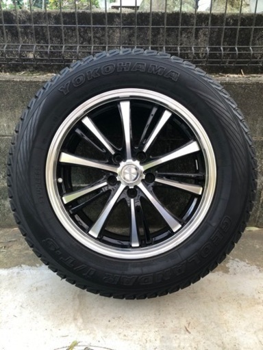 スタッドレスタイヤ　ヨコハマタイヤ　17インチ