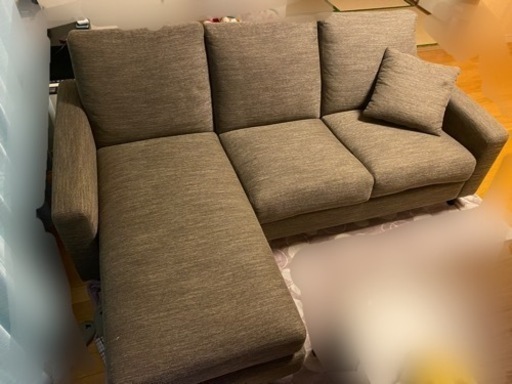 買って3ヶ月のソファ