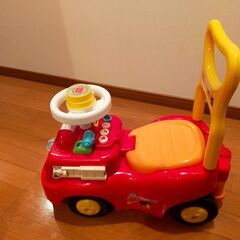 アンパンマンの乗用玩具2の画像