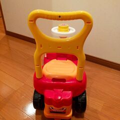 アンパンマンの乗用玩具2の画像
