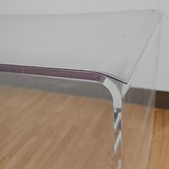 【売ります】アクリルテーブルの画像