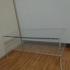 【売ります】アクリルテーブルの画像