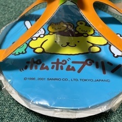 ポムポムプリンのミニテーブル　