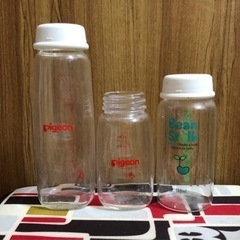 【受け渡しの方決まりました】ミルトン容器 哺乳瓶 3本 セット 授乳用品 ベビー 赤ちゃんの画像