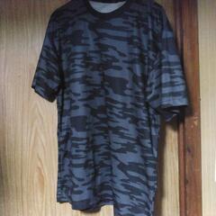 ポリエステル100%Tシャツ