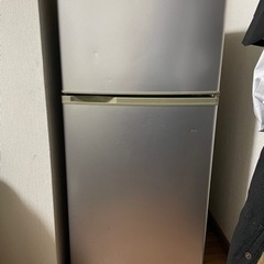 冷蔵庫譲ります(11月中に取りに来て頂ける方)