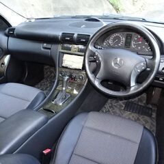 極上■W203後期型■C180コンプアバンギャルド■走4万Ｋ■車検Ｒ５年１２月■1オナ■禁煙■ヤナセ■車庫■パークトロニック■ナビ■バックカメラ■DVD再生■オートマオーバーホール済！の画像