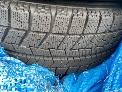 スタッドレスタイヤ VRX 195/65R15