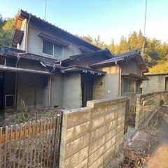 DIY可！ペット相談可（＋3000円）駐車場一台無料！ラワン合板...