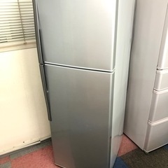 ?日立２２５L⁉️大阪市内配達無料?⭕️保証付き