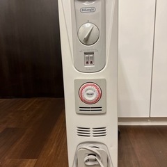 デロンギ　オイルヒーター　1300w