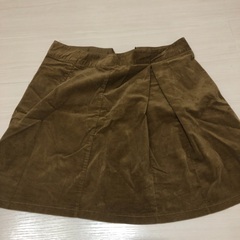 GU コーデュロイブラウンスカート