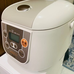 炊飯ジャー　2017年式　奈良登美ヶ丘引取り500円〜　bk-r60