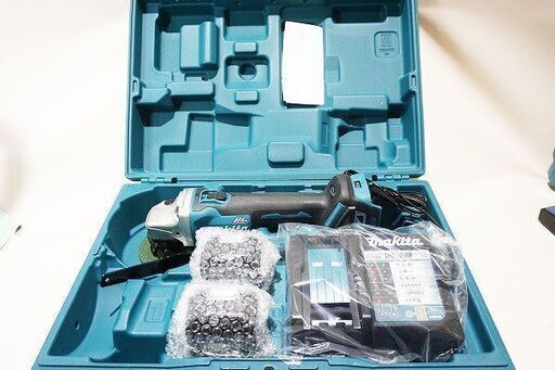 【苫小牧バナナ】開封未使用品 マキタ/makita 充電式 ディスクグラインダー スライドスイッチ 18V 6.0Ah GA412DRGX バッテリー2個付き♪