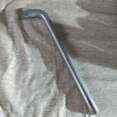 タイヤチェーン取り付けレンチ