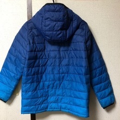 【再々値下げ！】GAP フードジャケット　１５０の画像