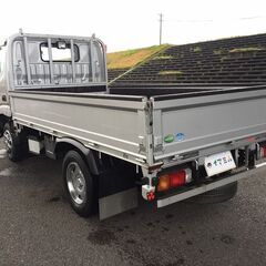 【コミコミ価格】2tトラック　日野 デュトロ　アイドリングストップ　キーレス　ディーゼル　軽油　車検R4.6.25　0600の画像