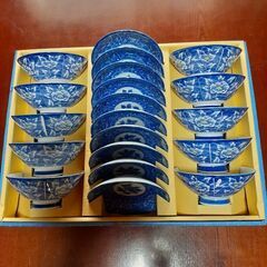 ご飯茶碗、小皿　10客セット　柄違い