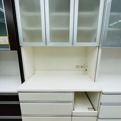?NITORI(ニトリ) 3面レンジボード ?定価￥58,000? ソフトクローザー 人気のホワイト?