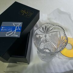 クリスタル花瓶、インテリアにも【未使用/保管品】の画像