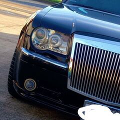 クライスラー300c3.5リッター車検満タン今日受けました
