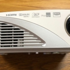 小型DLPプロジェクター