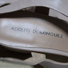 【無料】ADOLFO DOMINGUEZのサンダルの画像