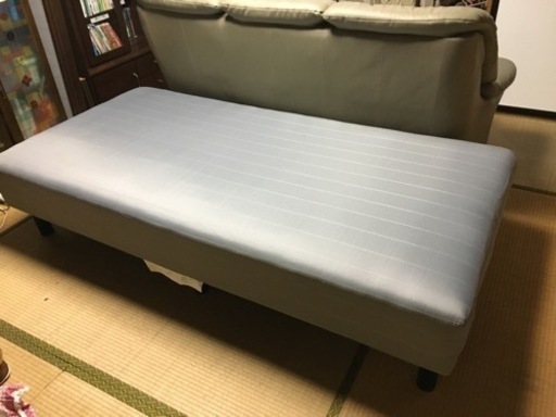 シングルベッド