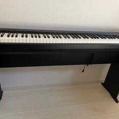 【値下げしました】Roland FP-10 BK 電子ピアノ ポータブルピアノの画像