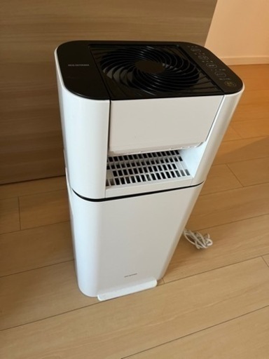 アイリスオーヤマ　サーキュレーター衣類除湿乾燥機